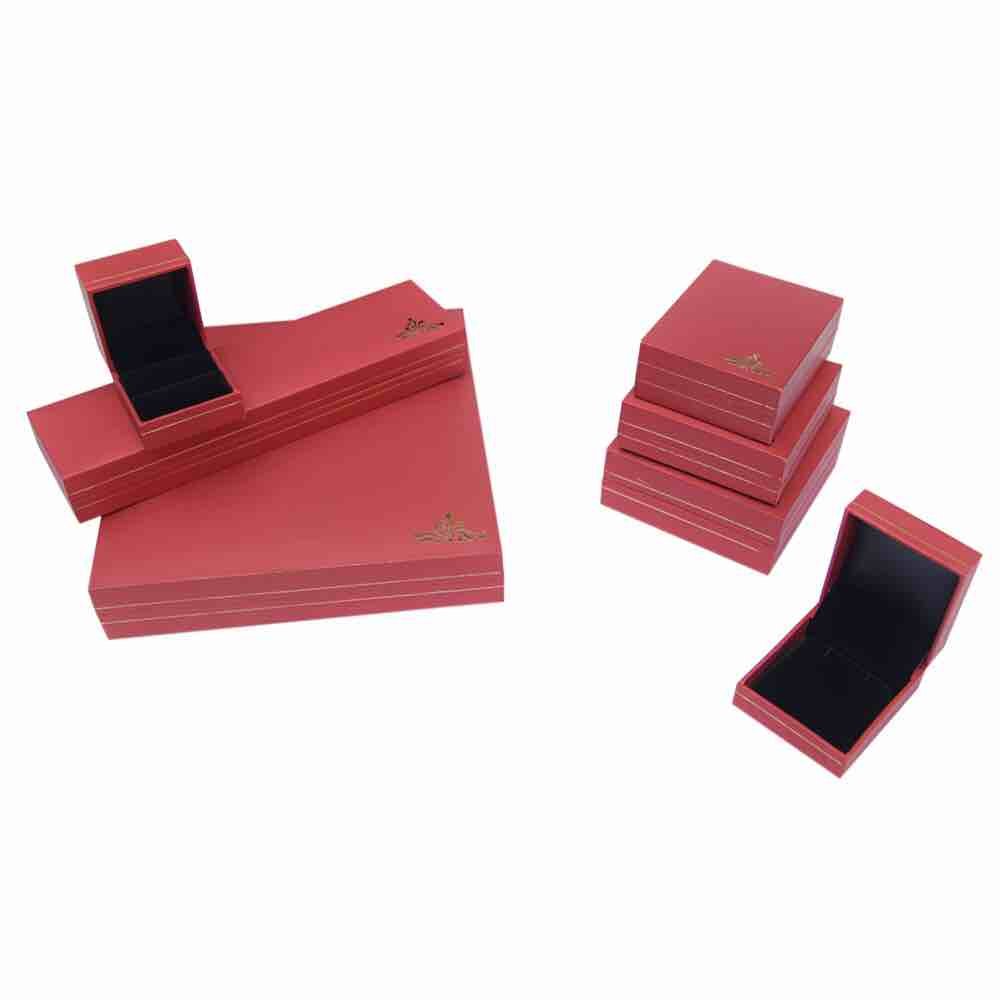 Red jewellery packaging boxes